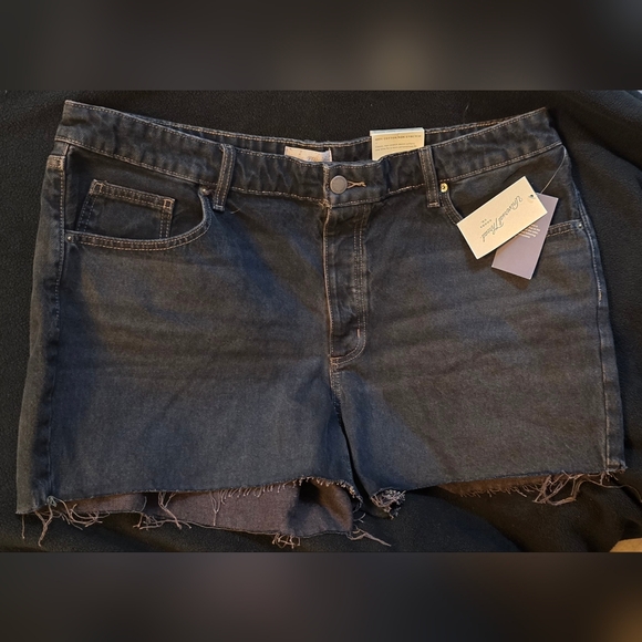 Women's Universal Thread Mid Rise Baggy Shorts in Black (Size 17) - Picture 1 of 5